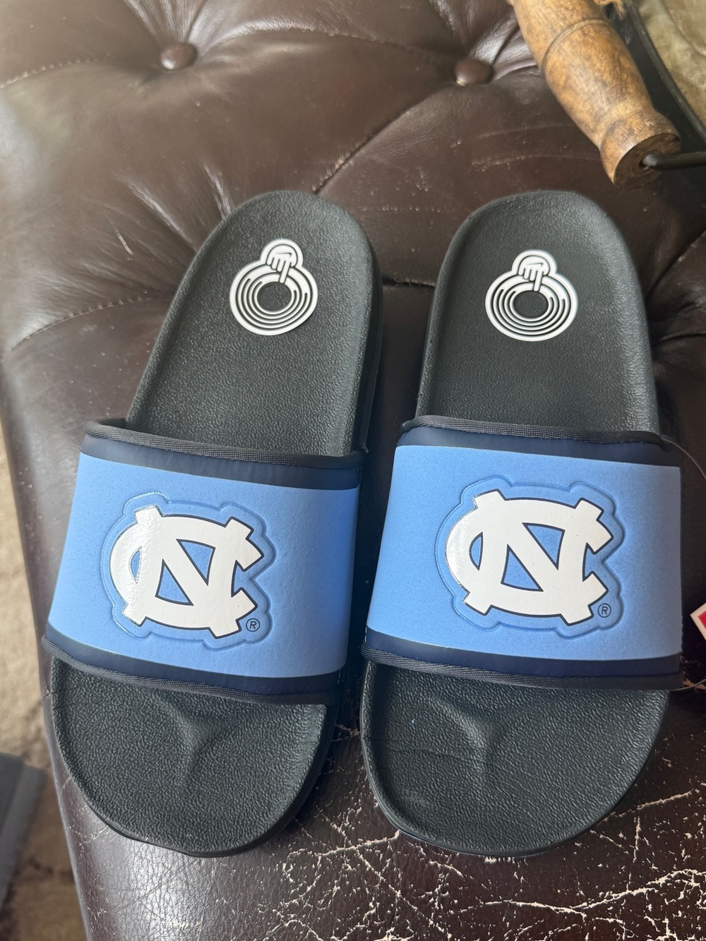 Nike Off Court Slides Size 8 UNC North Carolina